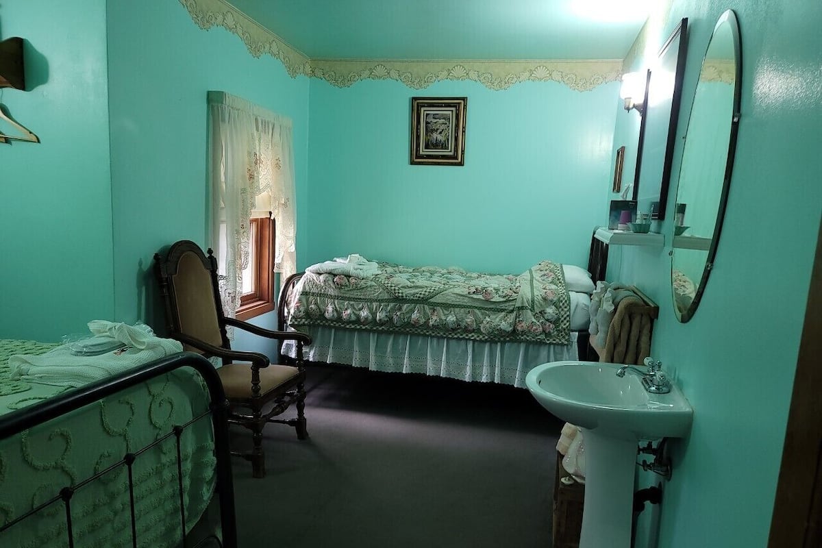 Family Triple Room | Premium bedding, individually decorated, individually furnished