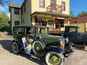 Front of property - McCarthy Lodge Resort (Chitina)