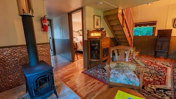 Cottage Signature, salle de bains attenante, vue montagne | Coin séjour