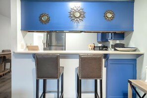 Condo | Dining room - Aurora at Nautilus (Ocean Shores)