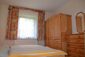 1 bedroom, WiFi - FeWo Ostwind - Reek, Renate & Reinhold (Insel Poel)