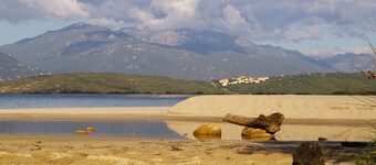 I Cipressi, Sea 6 km, Panoramic view, Garden, Wifi, Air-conditioning.