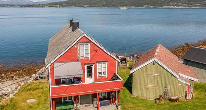 2 bedroom stunning apartment in åfarnes