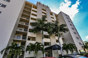Condo, 1 Bedroom, Ocean View | Exterior