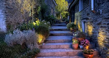 House Hidden in the Majestic Douro Valley