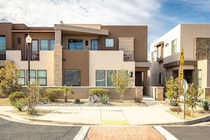 Townhome, 6 Bedrooms | Exterior - Latitude Adjustment by RedAwning (Washington)