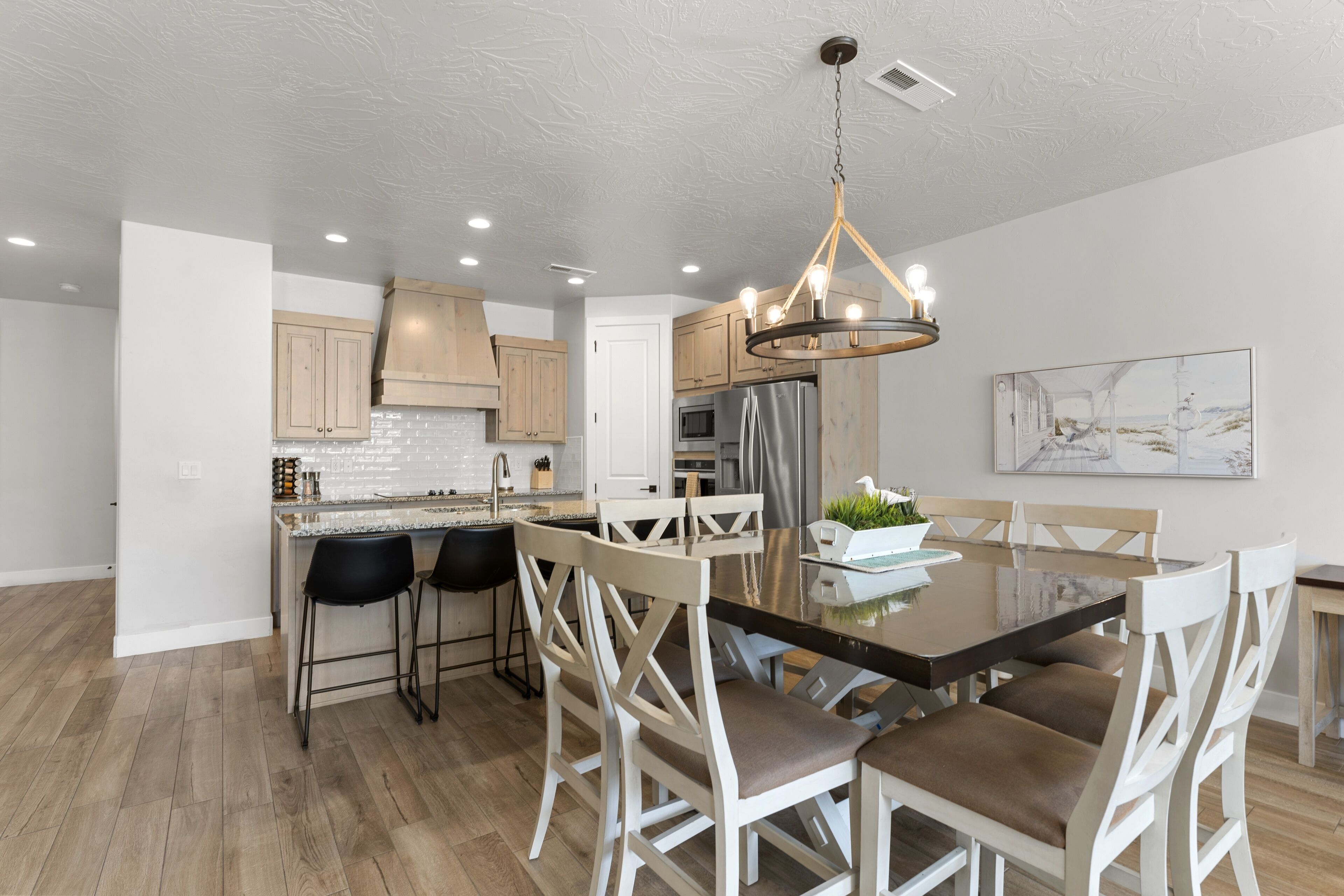 Townhome, 4 Bedrooms | Dining