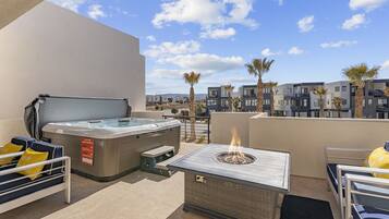 Townhome, 4 Bedrooms | Terrace/patio