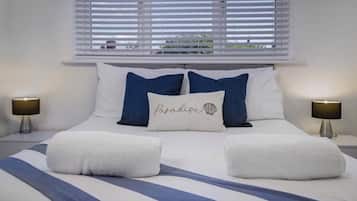 2 chambres, fer et planche à repasser, lit parapluie, Wi-Fi gratuit