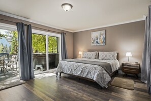 3 Schlafzimmer, Schreibtisch, WLAN, Bettwäsche