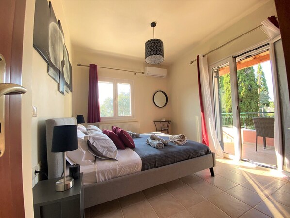 2 bedrooms, soundproofing, iron/ironing board, free WiFi