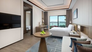 Hochwertige Bettwaren, Daunenbettdecken, Pillowtop-Betten, Zimmersafe