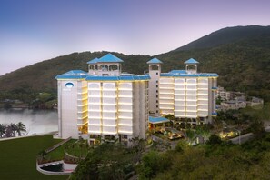 บริเวณภายนอก