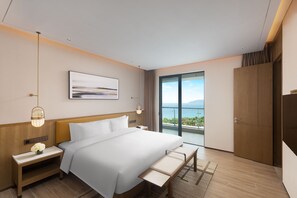 ห้องสวีท, 2 ห้องนอน, วิวทะเล | เครื่องนอนระดับพรีเมียม, ผ้านวมขนเป็ด, เตียงพร้อมฟูกเสริมที่นอน