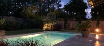 Pleasant house with heated pool 800 meters from the beach