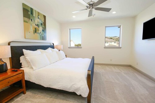 Waterfront House | Heated Pool* | Pet Friendly
