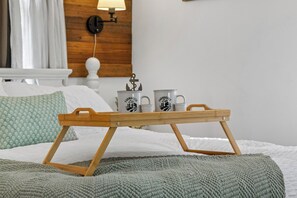 2 chambres, fer et planche Ă repasser, Wi-Fi gratuit, draps fournis
