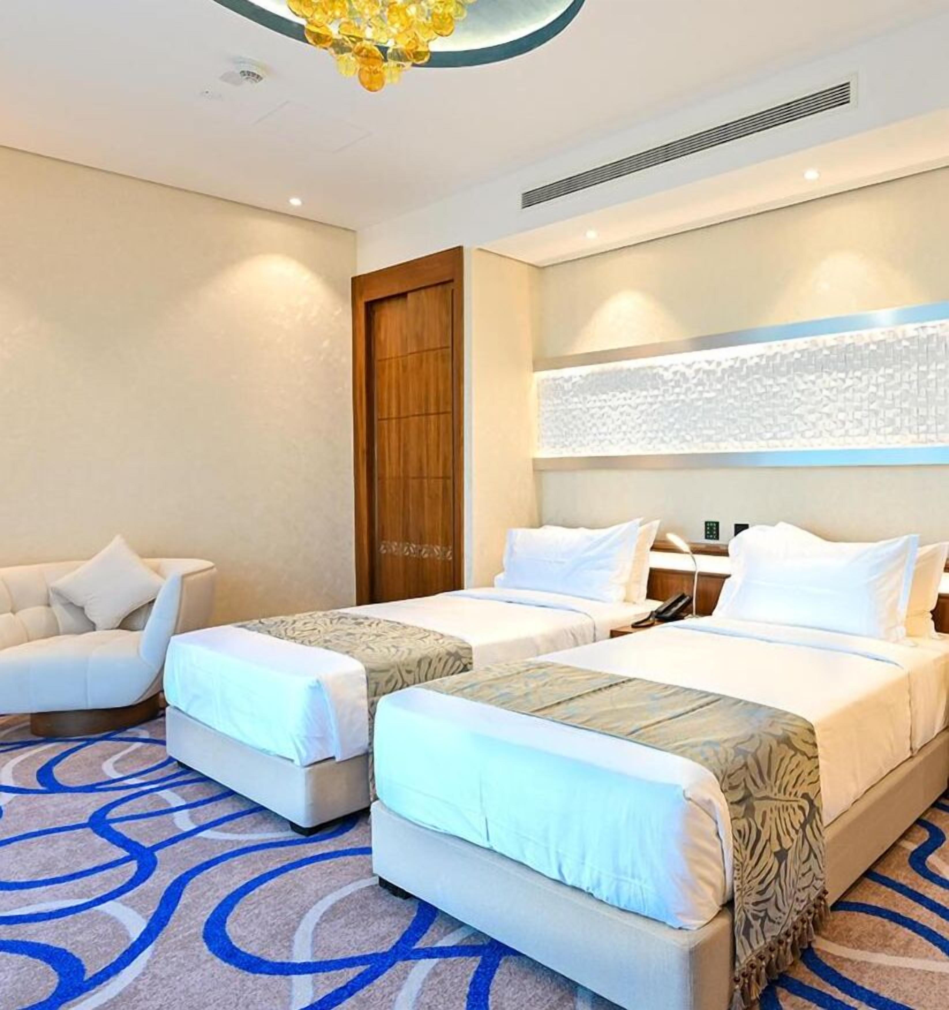 1 bedroom, in-room safe, desk, laptop workspace