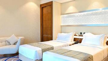 1 bedroom, in-room safe, desk, laptop workspace