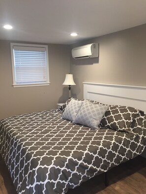 2 Schlafzimmer, Bügeleisen/Bügelbrett, kostenloses WLAN, Bettwäsche