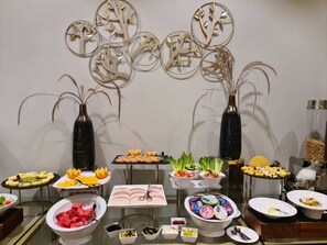 Daily buffet breakfast (SAR 50 per person) - IRIS BOUTIQUE GRANADA (Riyadh)