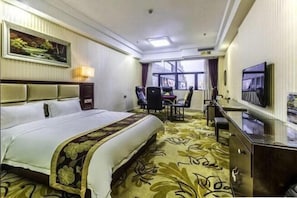 Room - Gold Silver Dragon Hotel (Qiongshan)