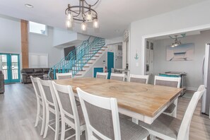 Dining - Palazzo 360 5bdr/5 bath with a heated pool sleeps 18 (Murrells Inlet)