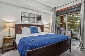 1 bedroom, desk, iron/ironing board, travel cot