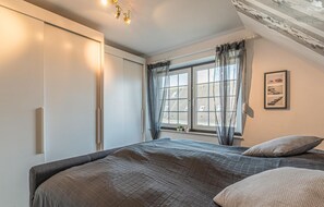 2 bedrooms, free WiFi, bed sheets