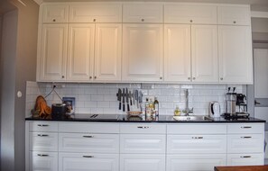 Fridge, microwave, dishwasher, coffee/tea maker
