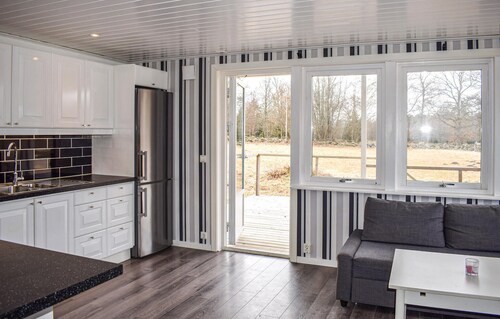 Awesome home in älmhult with kitchen