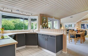 Kühlschrank, Ofen, Herdplatte, Geschirrspüler