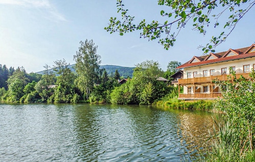 Schöne 2-Zimmer-Wohnung in Arrach