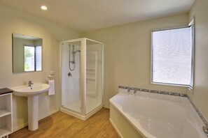 House | Bathroom