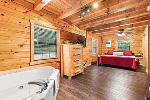 4 bedrooms, desk, iron/ironing board, travel cot