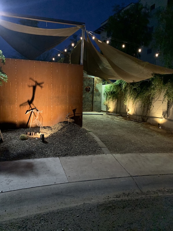 Property grounds - The Downtown Phoenix Hidden Bungalow (Phoenix)