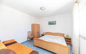 1 quarto, Wi-Fi de cortesia, roupa de cama