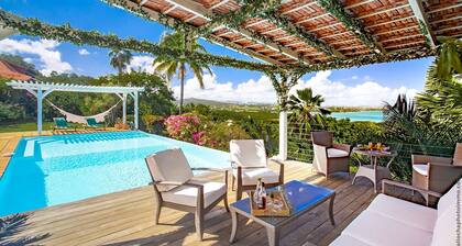 Spacieuse villa de luxe Ă la Martinique Villa Anthea 5 chambres avec piscine
