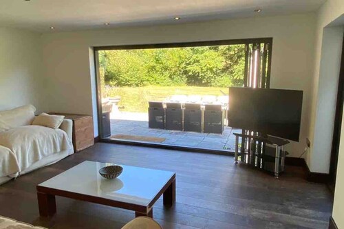 Four Oaks Chichester