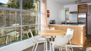 Appartement | Dineren in de kamer