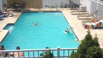 Udendørs pool