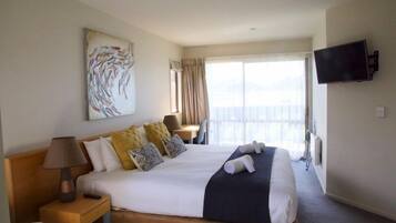 Duplex | 2 bedrooms, free WiFi, bed sheets