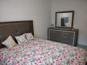 4 habitaciones, wifi, ropa de cama y acceso para silla de ruedas
