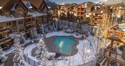 ★ Luxury & Quiet Penthouse Suite/Hot Tub/Pool/Gym