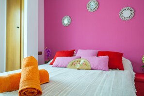 5 bedrooms, Internet, bed sheets - Bonita casa en El Perellonet Valencia (Valencia El Perellonet)