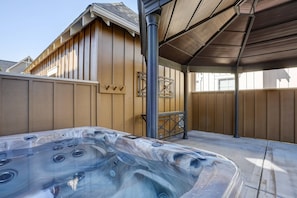 室外 SPA 浴缸