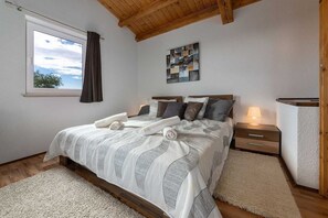 3 عدّة غرف نوم