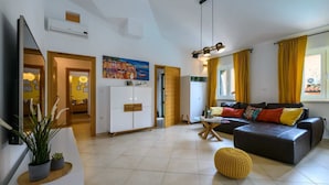 Unclassified image, 4 of 43, button - Villa Valencan (Vodnjan)