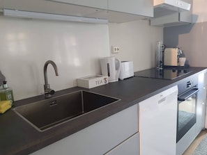 Apartment, 2 Bedrooms, Smoking | Private kitchen | Microwave, coffee/tea maker, electric kettle, cookware/dishes/utensils - Bnb Downtown Stavanger Berti ap 3 - 2 Rooms (Stavanger)