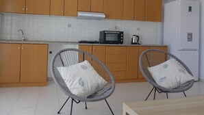 Unclassified image, 3 of 27, button - "kalamaki Plaza Apartments 'psari'" (Zakynthos)
